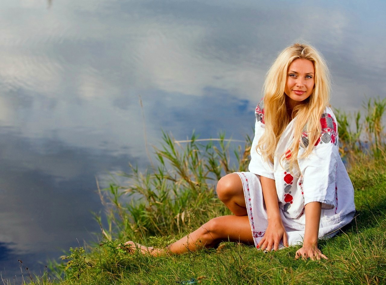 Sexy girl Slavic girls in Yaounde