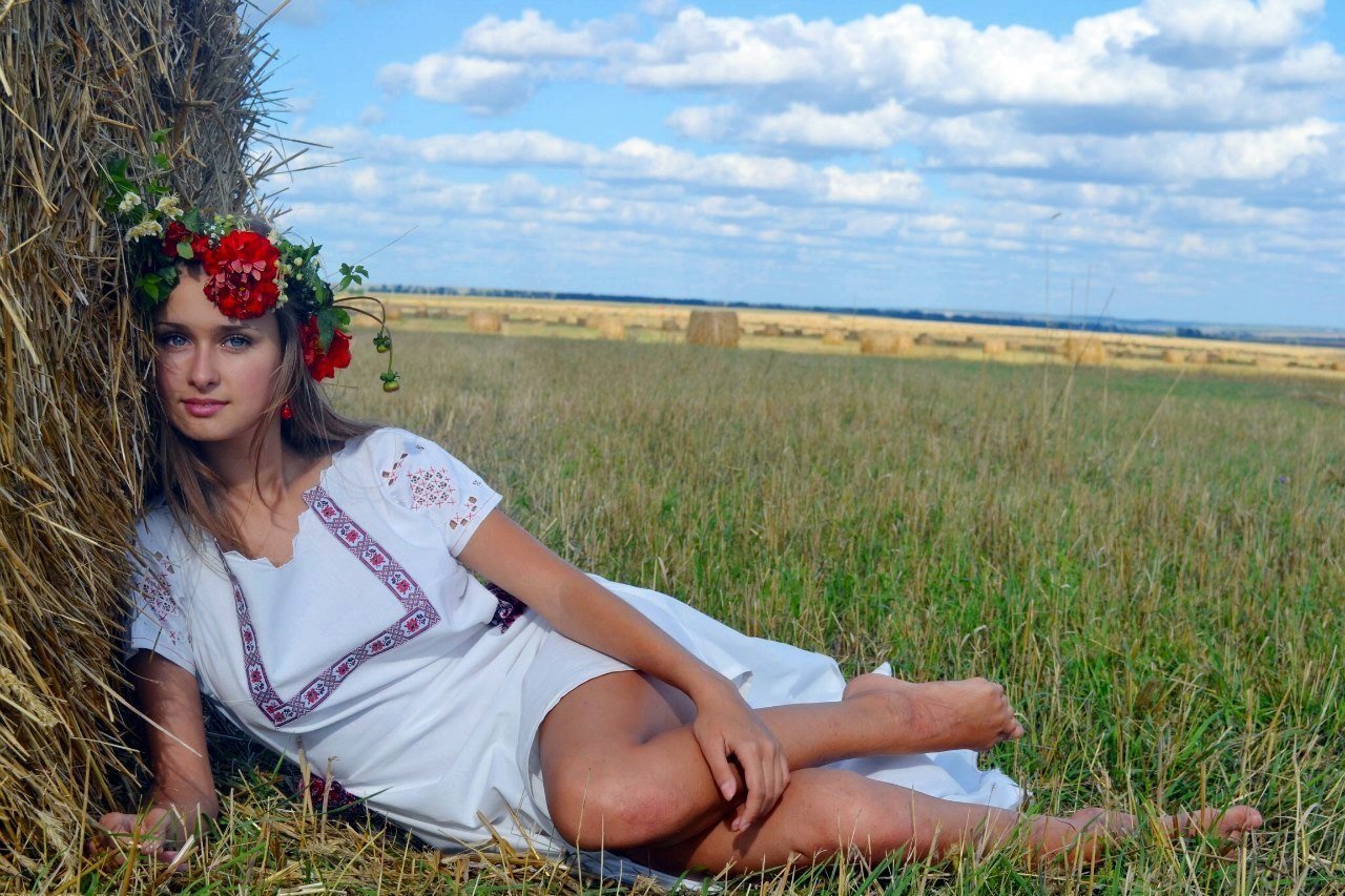 Slavic girls in Yaounde