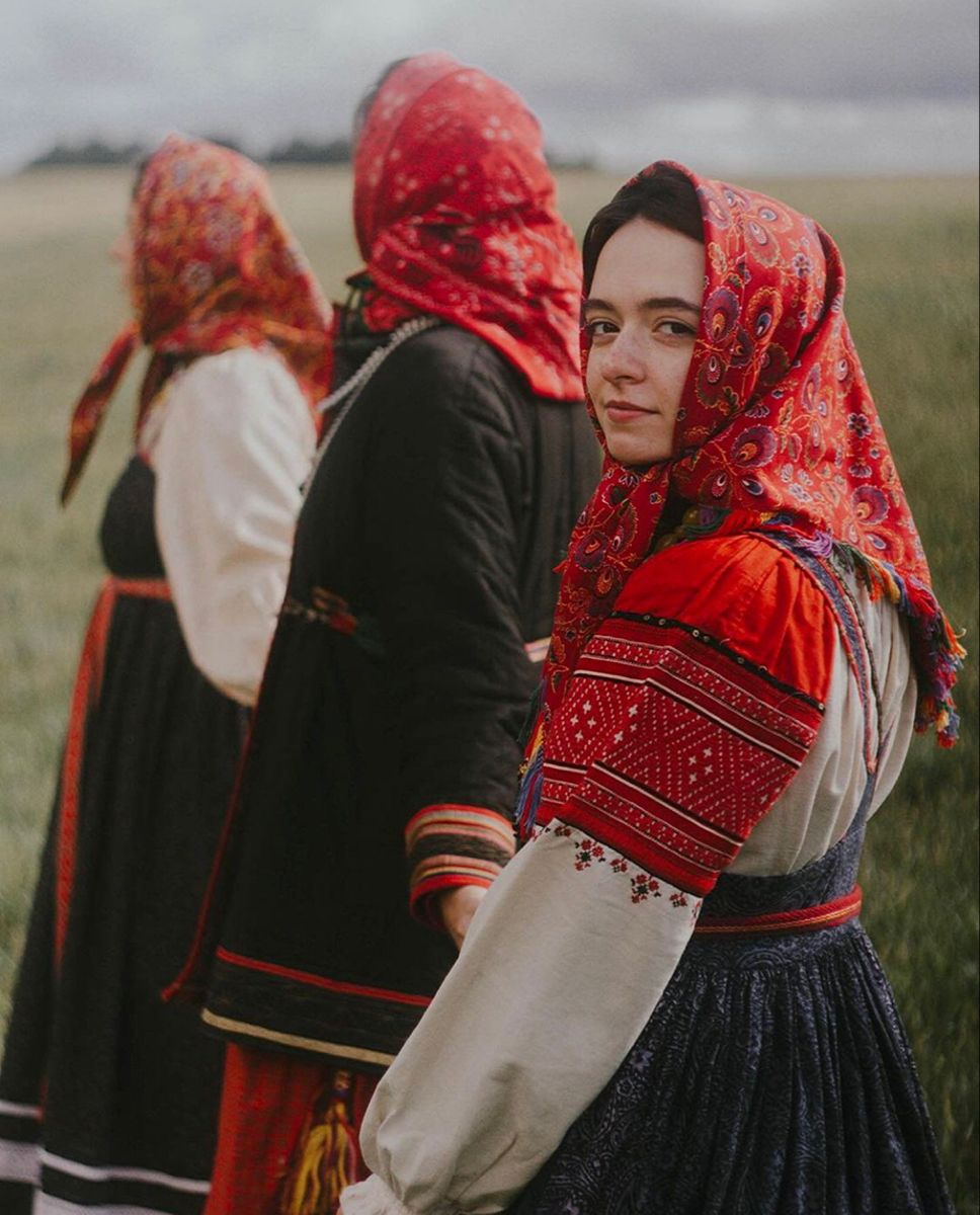 Women in Slavic costumes in Yaounde