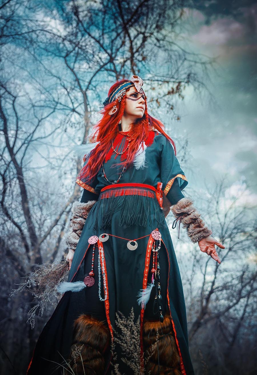 Girls in Slavic costumes underwear in Yaounde