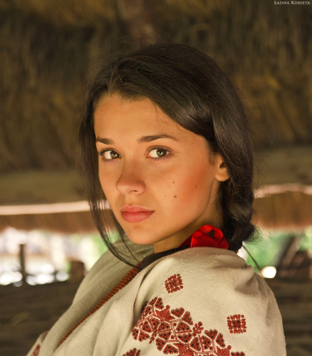 Girls in Slavic costumes in Yaounde