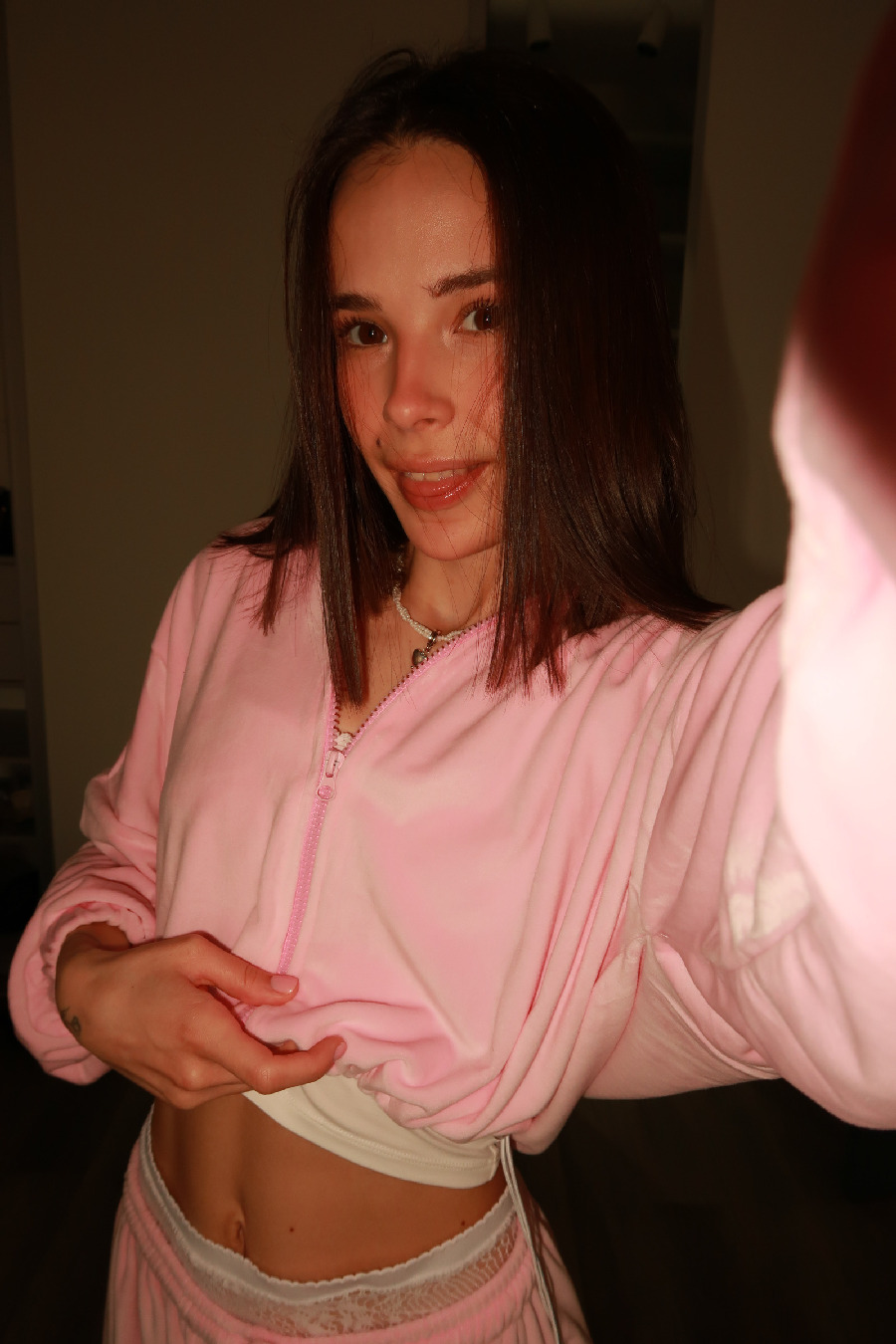 Tina brings the glow — live moments in Yaounde